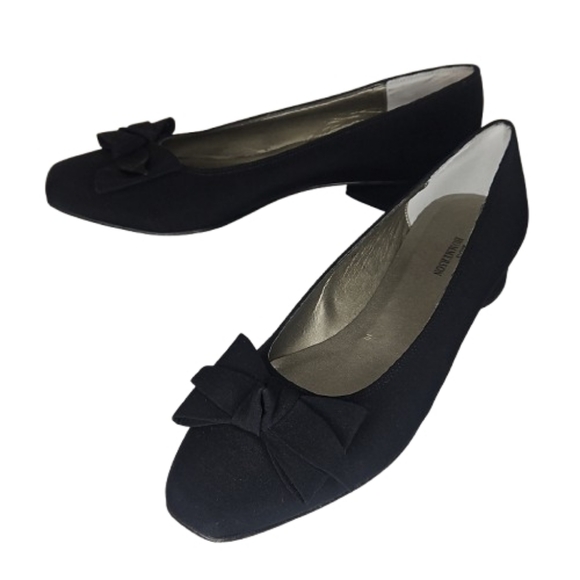 ROS HOMMERSON Women's Pump Slip-On Shoes With Bow Black Elegant Classy Size 11 - Picture 1 of 14